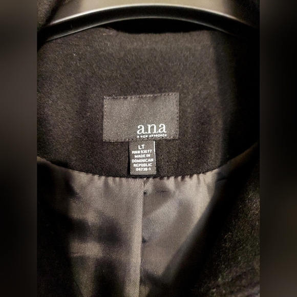 Black Hooded Women's Coat - Picture 3 of 4